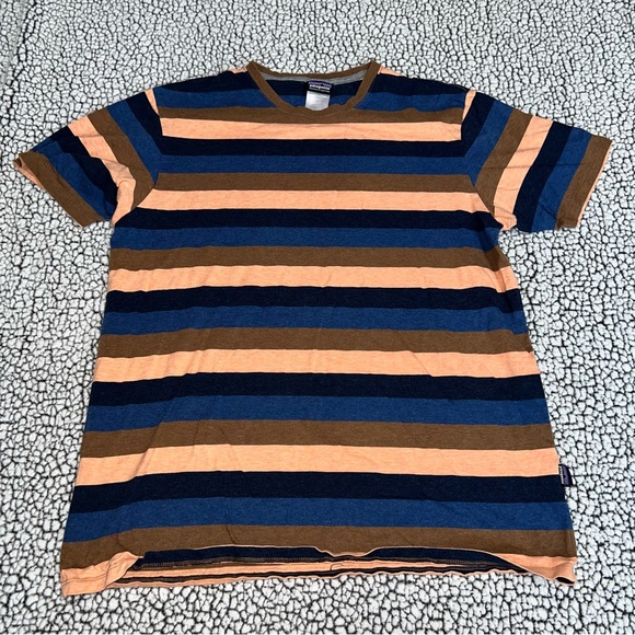 Patagonia Other - Patagonia stripped tshirt